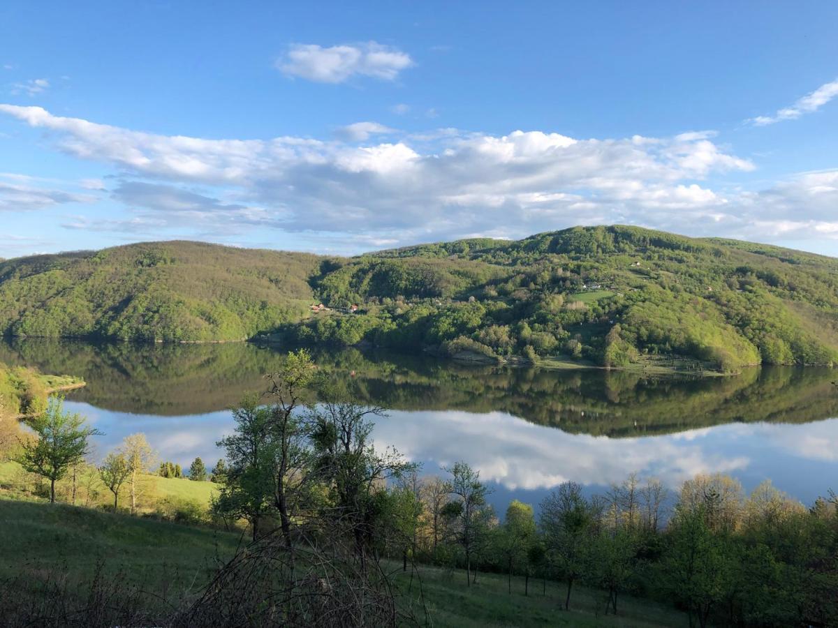 Apartman Jezero Vrutci Užice Εξωτερικό φωτογραφία